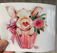 Load image into Gallery viewer, Sticker 47K Pig Cupcake